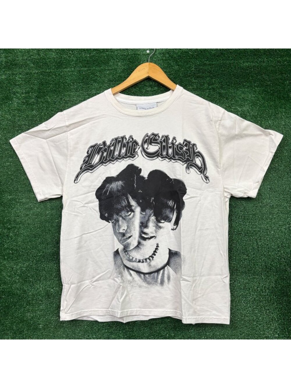 Billie Eilish Split Face Hit Me Hard and Soft T-Shirt Size Large